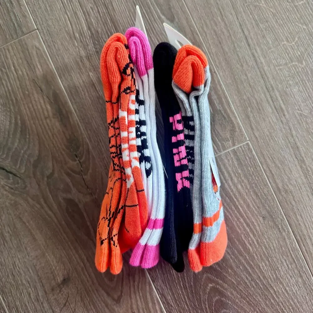 VS PINK 2025 Halloween Crew Socks Embroidered Glow in Dark Spooky 4 Pairs NEW